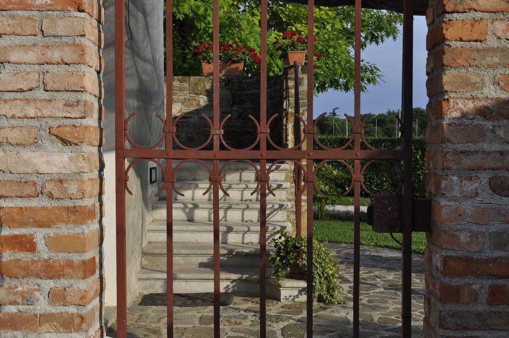 Вілла Casa Griunit Capriva del Friuli Екстер'єр фото